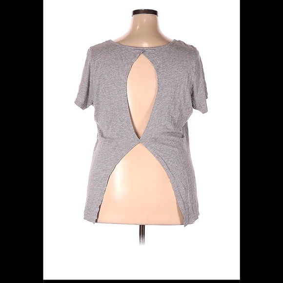 Torrid size 1 top - Picture 2 of 2